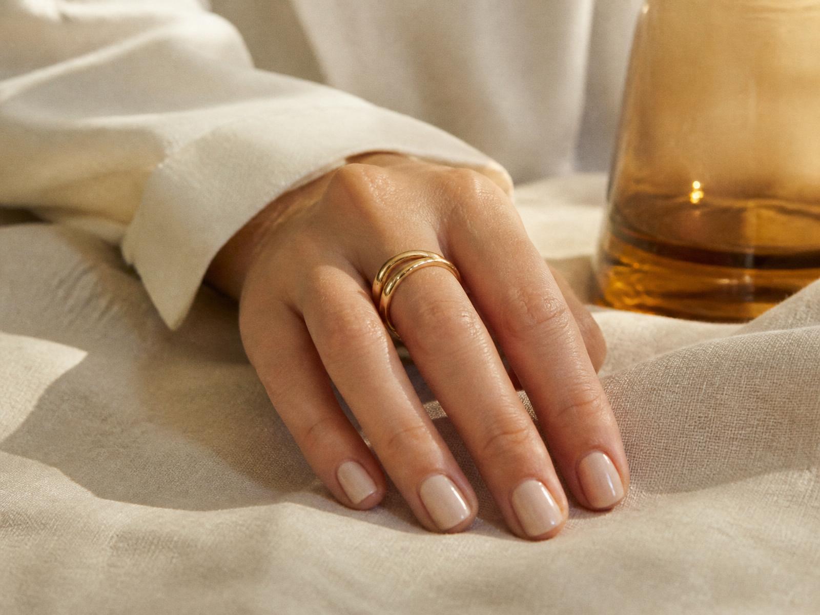 Manicure — cura dei dettagli